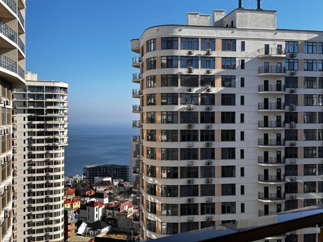 48 Pearl Cozy Apartment Одесса Экстерьер фото